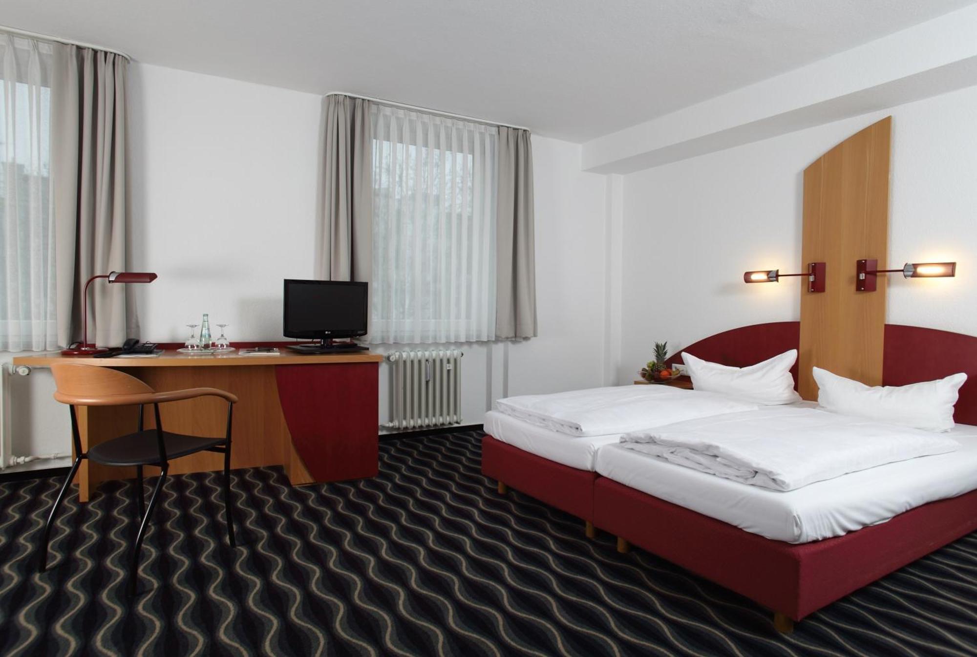 Stadthotel كاسيل المظهر الخارجي الصورة